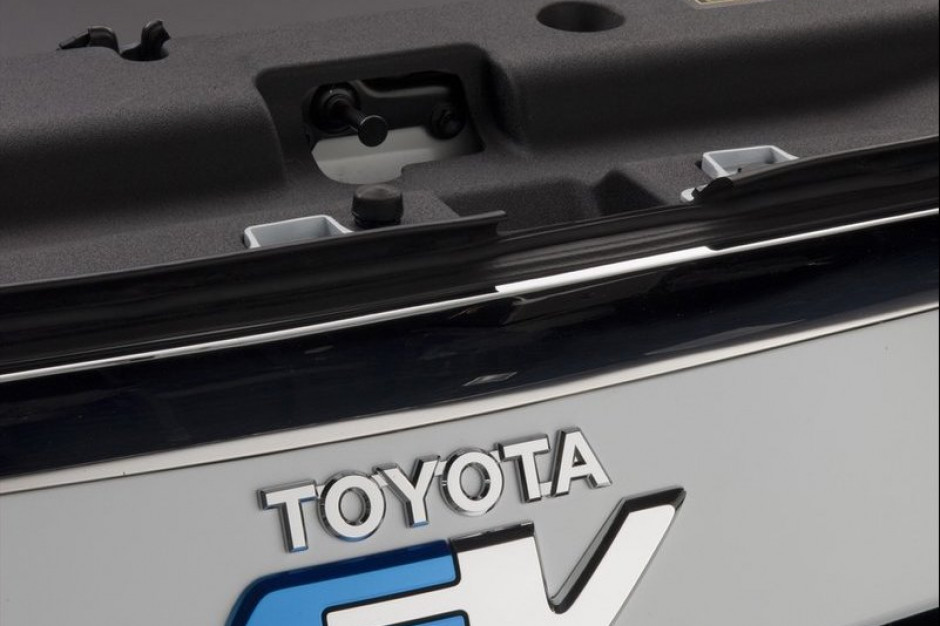 Toyota Zapowiada 30 Nowych Modeli Samochodów Elektrycznych - Motoryzacja