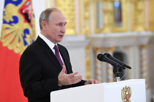 Były oficer wywiadu: Putin nie wycofa się z planów ataku na Ukrainę