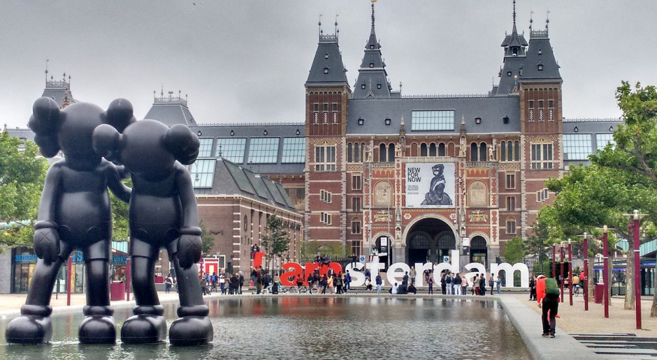 Holandia: Atak nożownika w Amsterdamie. Jedna osoba nie żyje, cztery ranne