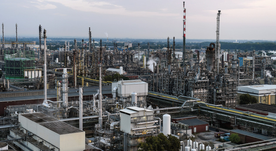 BASF chce w 2030 roku ograniczyć emisję CO2 o 1/4. Będzie kupował zieloną energię
