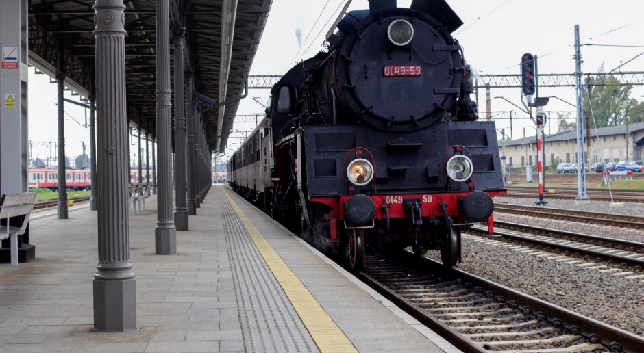 W wakacje pociągi prowadzone przez parowóz nie pojadą dookoła Poznania