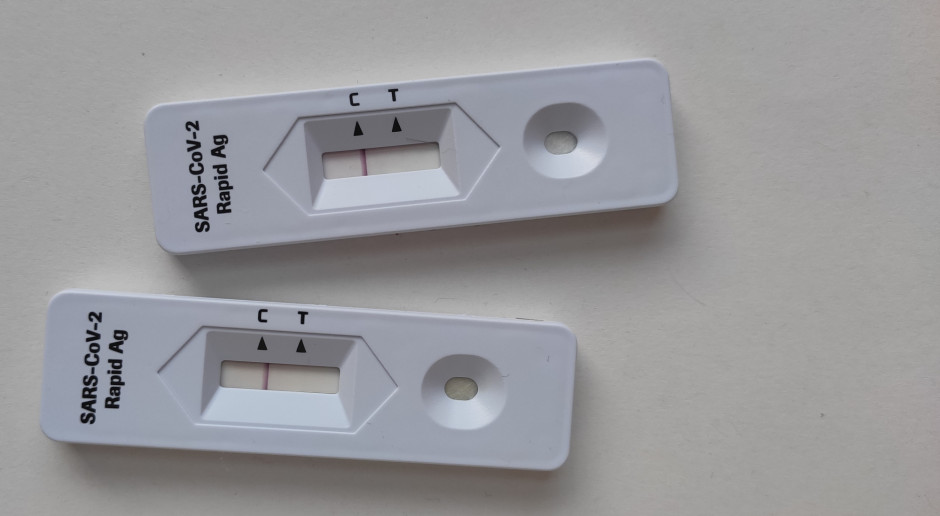 Japońskie roboty przeprowadzają nawet 2500 testów PCR dziennie
