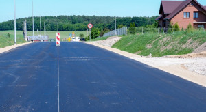 Stare opony wyciszają asfalt. Polski koncern ma technologię