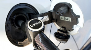 Diesel nie przestaje tanieć na stacjach paliw