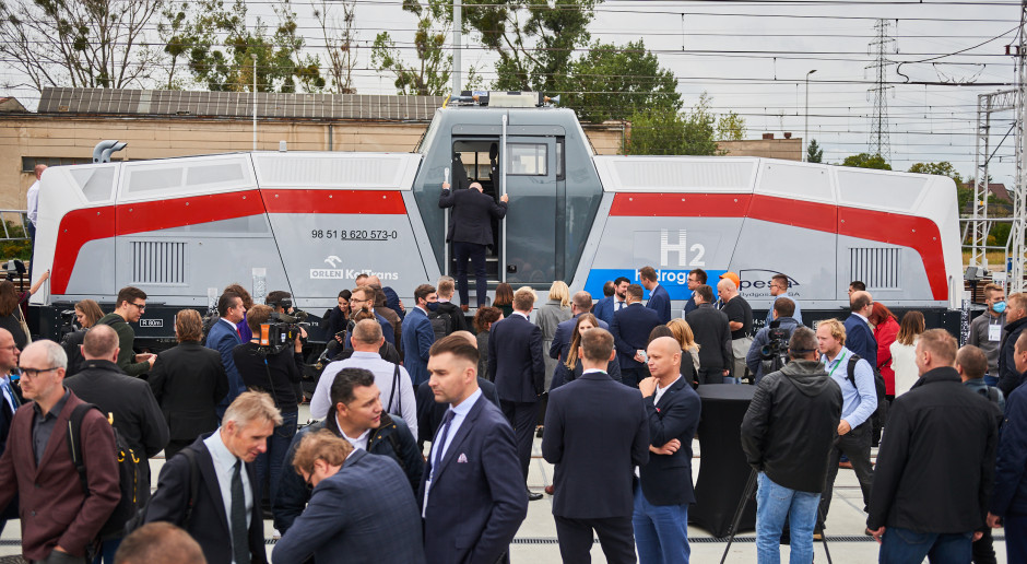 PKN Orlen planuje zakup pierwszej w Polsce lokomotywy na wodór
