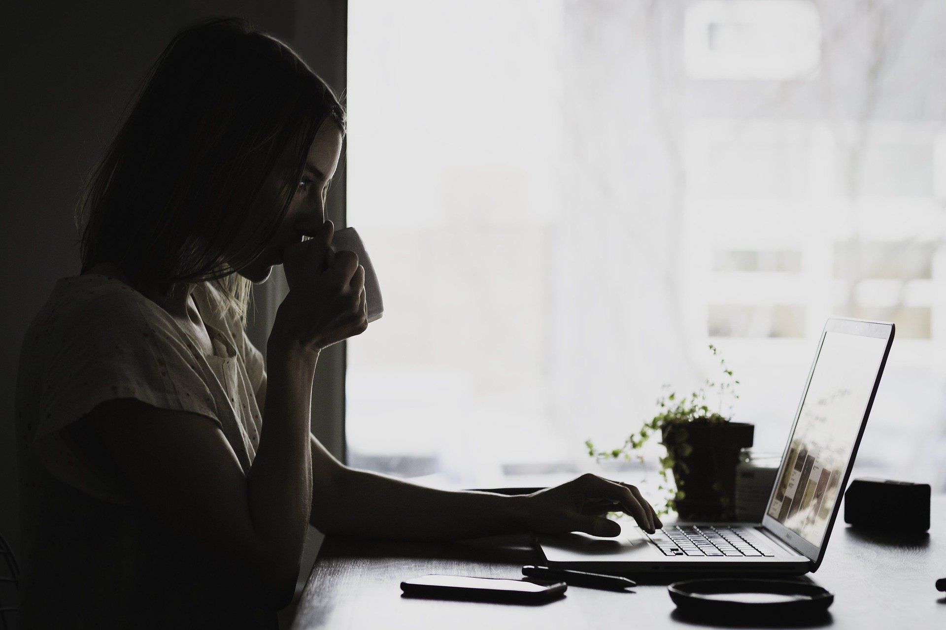 Eksperci ostrzegają, że projektowane w Nowym Ładzie zmiany podatkowe mogą pogłębić problem deficytu pracowników (fot. Pixabay)