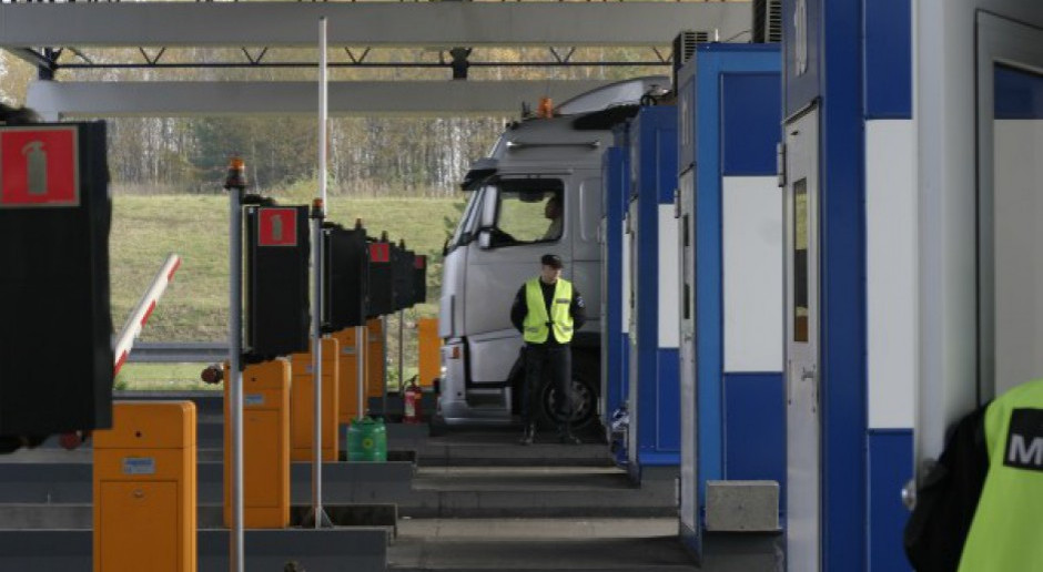 Nowa organizacja ruchu na autostradach w związku z systemem e-TOLL