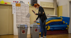 Czechy: Policzono głosy z 50 proc. komisji wyborczych