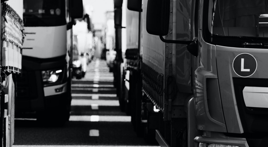 Lubelskie: Siedem godzin czekają kierowcy ciężarówek na odprawę w Koroszczynie