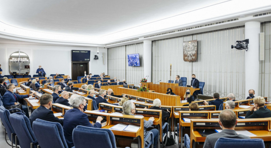 Senat przyjął własny projekt ustawy o OZE
