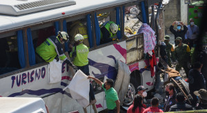 Meksyk: 19 osób zginęło w katastrofie autobusu