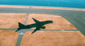 Holandia: Zakażeni Omikronem wśród pasażerów lotów z RPA