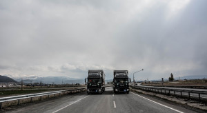 31 godz. na odprawę ciężarówki w Bobrownikach