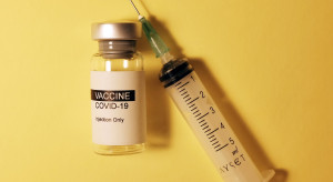 Prof. Gut: Różnice w skuteczności szczepionek na nowe warianty koronawirusa wynikają z metod badania
