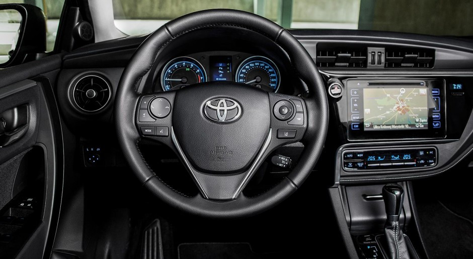 Toyota każe sobie płacić za zdalne uruchamianie samochodu