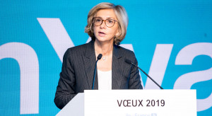 Francja: Valerie Pecresse zyskuje, nadal prowadzi Macron