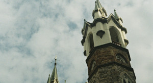 Opolskie: Przed kościołami można się zaszczepić