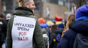 Holandia: Tysiące protestujących w Amsterdamie przeciwko pandemicznym obostrzeniom