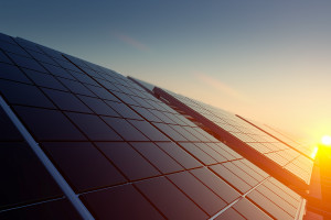 Kolejowe firmy wchodzą w produkcję energii ze słońca