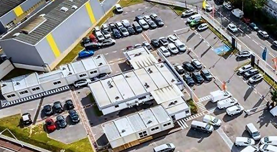 Stellantis czerpie korzyści ze sprzedaży ciężarówek i SUV-ów
