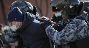 Rosja: Za protesty antywojenne zatrzymano ponad 4800 osób