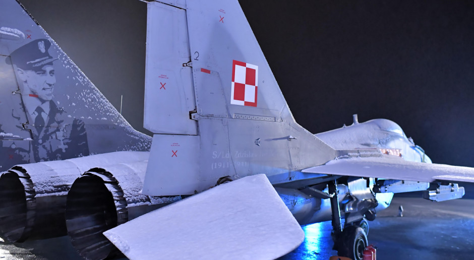 Zbigniew Rau: decyzja w sprawie przekazania MiG-ów należy do NATO