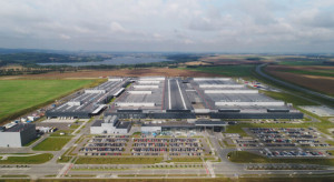 Mercedes zbuduje nową bocznicę i centrum logistyczne w swojej fabryce w Jaworze
