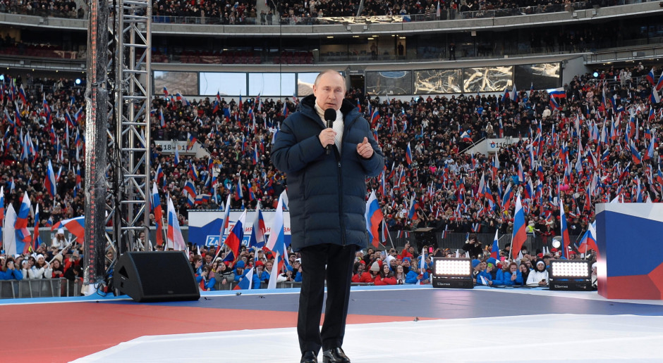 Włochy: Producent kurtki Putina odcina się od niego i pomaga Ukraińcom