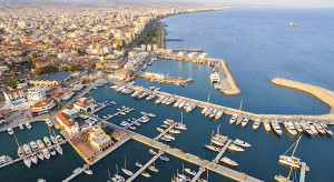 Limassol - cypryjskie miasto już nie jest rajem dla rosyjskich oligarchów. "Nie będziemy pralnią brudnych pieniędzy"