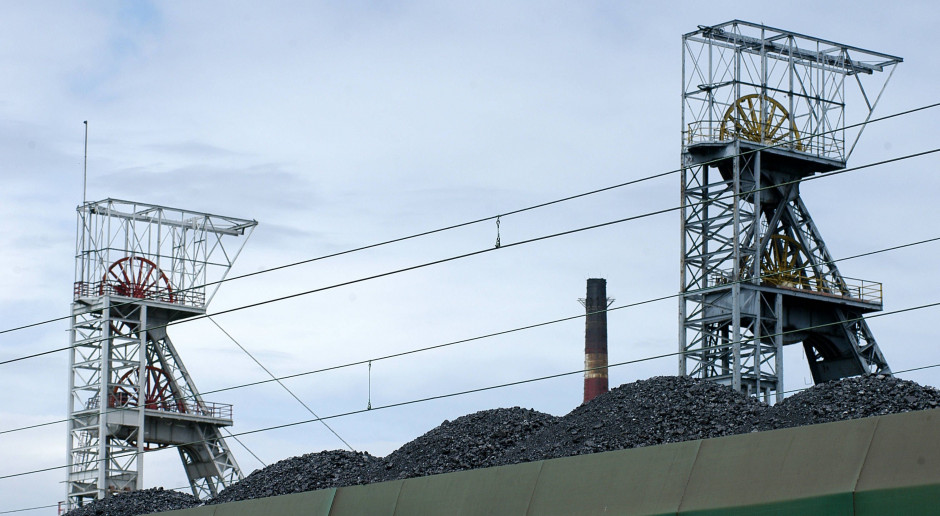 Polska dopiero co zredukowała wydobycie węgla, który zastąpiłby surowiec z Rosji