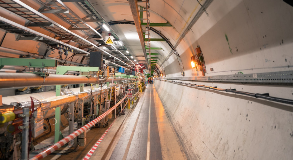 Wielki Zderzacz Hadronów uruchomiony po trzyletniej przerwie