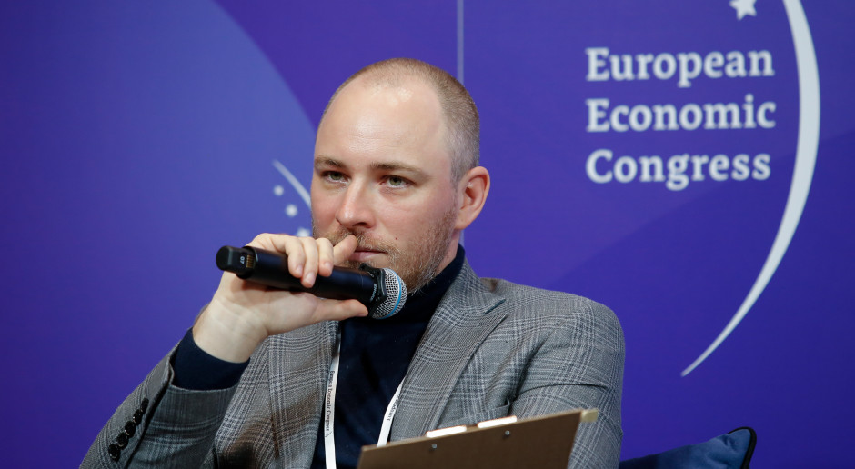 Już latem mają powstać przepisy regulujące pracę influence marketingu - prognozuje Marek Myślicki. (fot. PTWP)