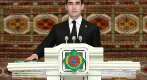 Prezydent Turkmenistanu polecił zwiększenie wydobycia ropy i gazu