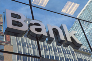 Banki podnoszą oprocentowanie lokat i depozytów. Zapowiadają też podwyżki