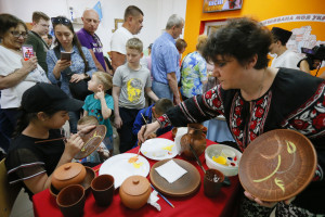 Ukraina: Prezydencki doradca Podolak: 1,6 mld ludzi grozi niedożywienie z powodu wojny
