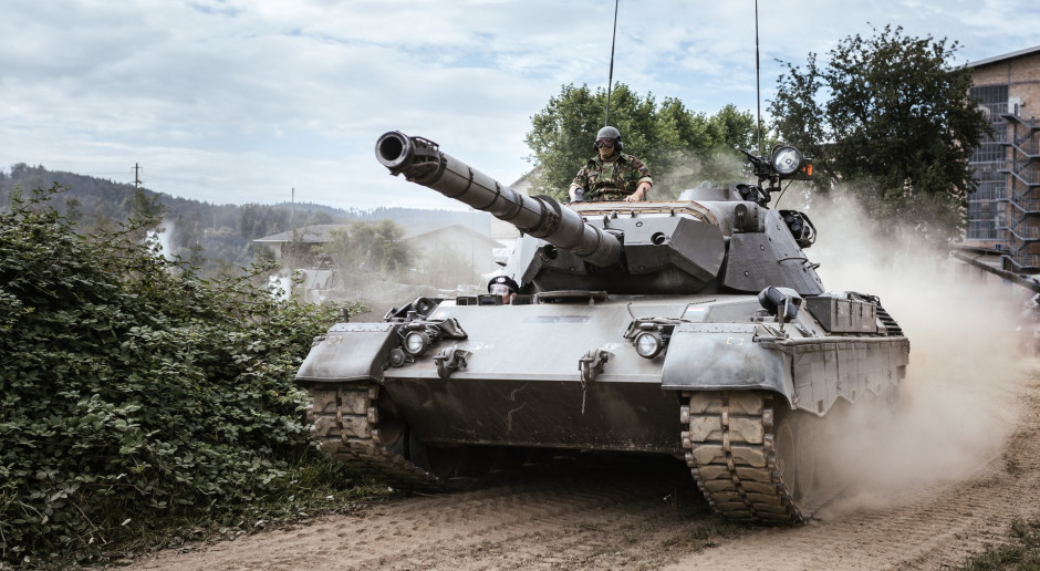 Szwajcaria: Rząd: Niemcy mogą swobodnie dysponować odsprzedanymi im przez nas czołgami Leopard 2