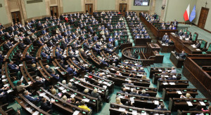 Sondaż: PiS na czele, Konfederacja poza Sejmem