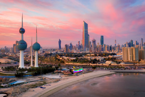 Kuwejt. Naftowa potęga z planem na rzucenie węglowodorów