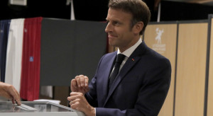 Porażka prezydenta Francji. Jego rządy tracą podporę