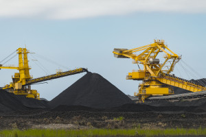 Górniczy gigant jednak nie sprzeda kopalni węgla