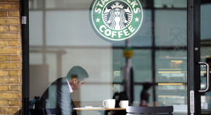 Starbucks może sprzedać 1000 kawiarni przez zbyt wysokie koszty