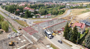 W Mielcu powstaje nowy wiadukt drogowy nad torami