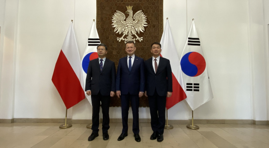 Nowa broń z Korei dla Polski jest już pewna. Mariusz Błaszczak podpisał umowy