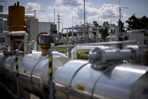 Europa gromadzi gaz. Polska z największymi zapasami surowca