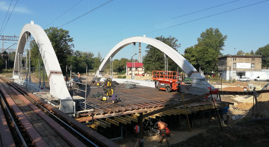 Przebudowa wiaduktu kolejowego w Mikołowie w kluczowej fazie