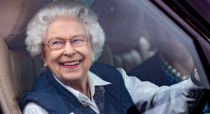 Królowa Elżbieta II sama zaprojektowała swój karawan. Postawiła na ulubioną markę