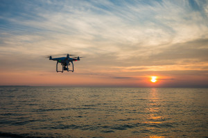 Norwegia: Niezidentyfikowane drony latały przy platformach wiertniczych