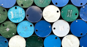 Produkcja ropy naftowej w Rosji mimo sankcji ani drgnie