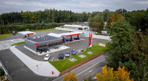 Orlen zarabia krocie, choć skarży się na "znacznie gorsze warunki"