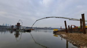 Tak powstaje nowy most nad Wisłą w Warszawie. Podpory prawie gotowe